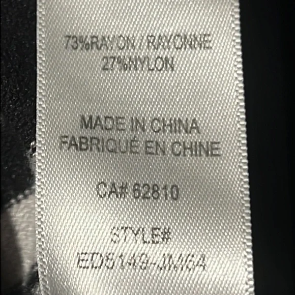 Ricki's Women's Sweater XL Stripes White Black Gray Red Long Sleeves - Picture 8 of 12